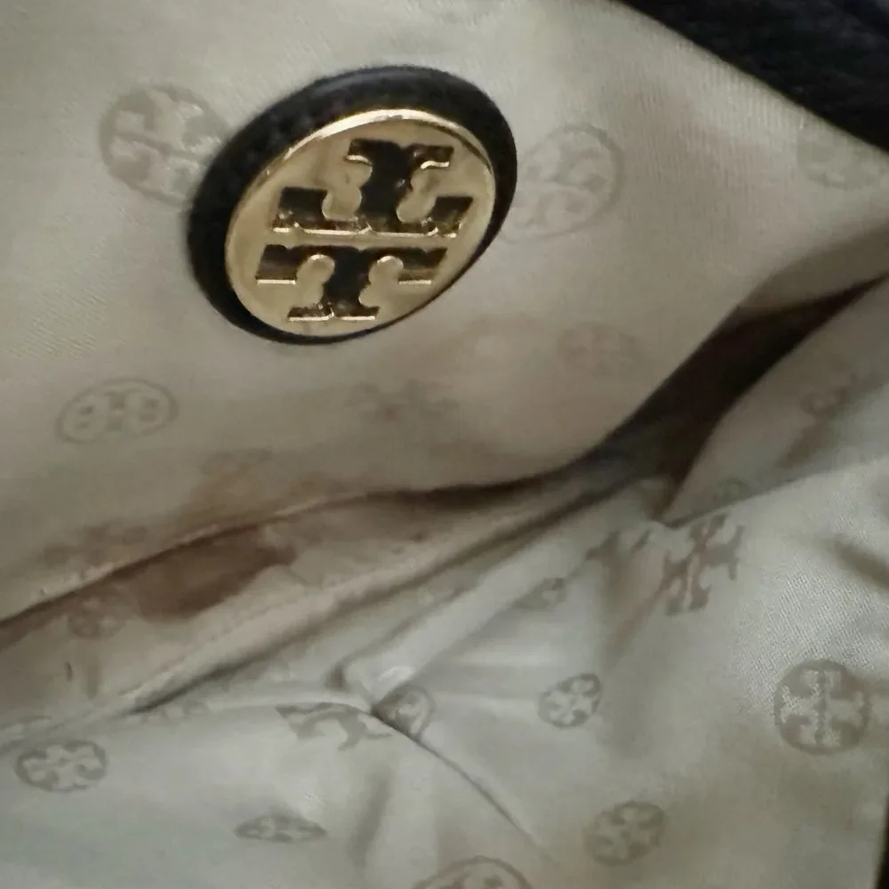 TORY BURCH | Amanda Leather Black & Gold Foldover Adjustable Crossbody Purse Bag